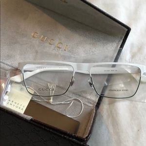 Gucci Unisex Glasses
